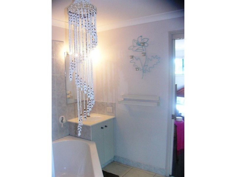 2 Orchid Drive, Moore Park Beach QLD 4670