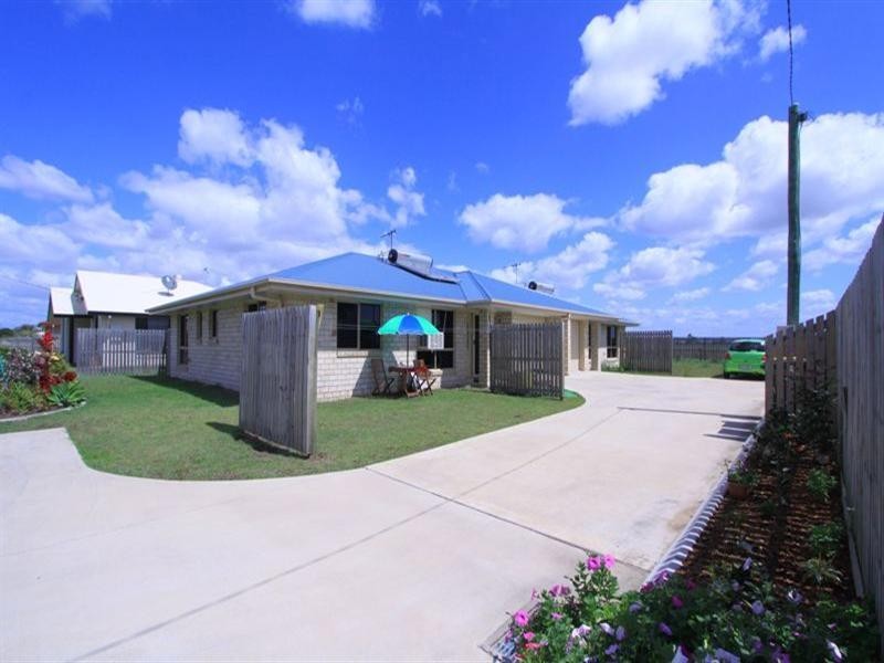 33 Loeskow Street, Bundaberg North QLD 4670