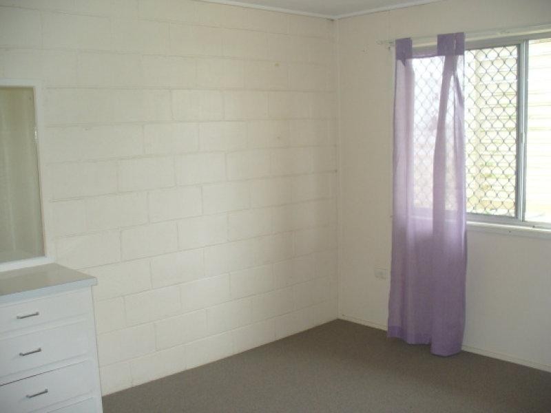 8 Logan Street, Norville QLD 4670