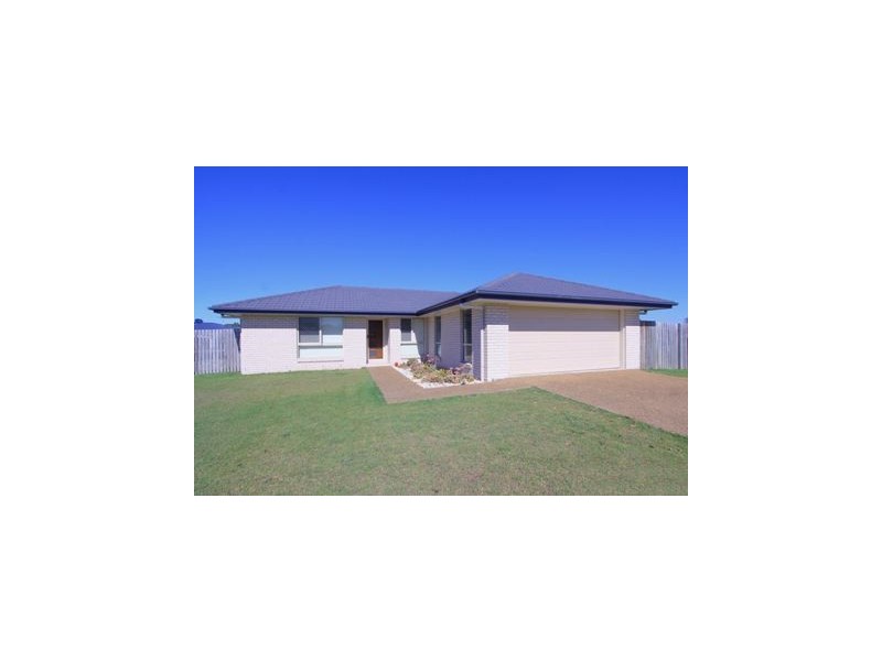 16 Baker-Finch Drive, Bargara QLD 4670