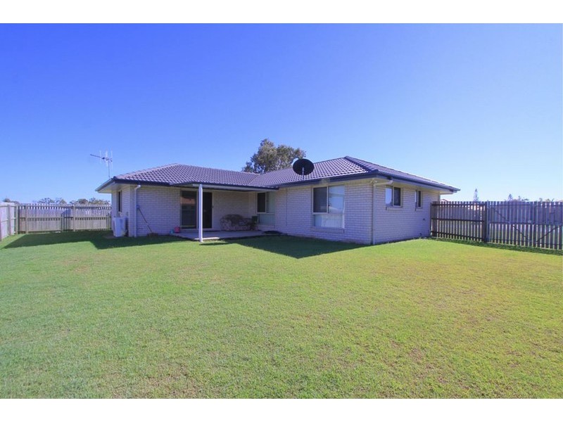 16 Baker-Finch Drive, Bargara QLD 4670