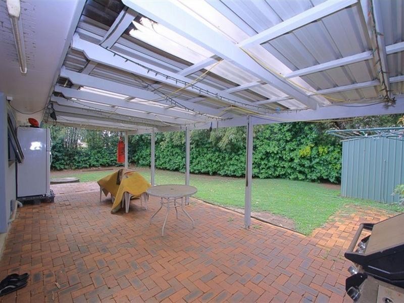 1 Barellan Parade, Qunaba QLD 4670