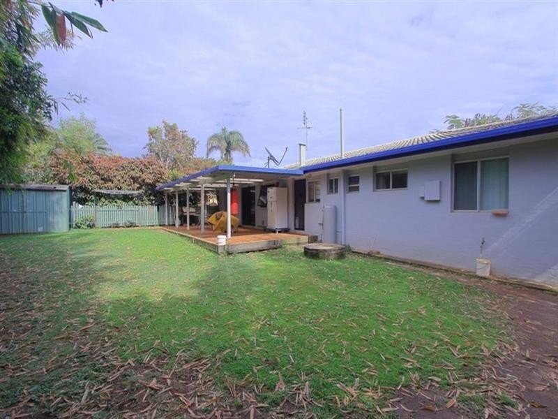 1 Barellan Parade, Qunaba QLD 4670