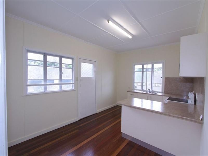 5 Dunkirk Street, Svensson Heights QLD 4670