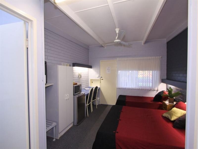 Moore Park Beach QLD 4670