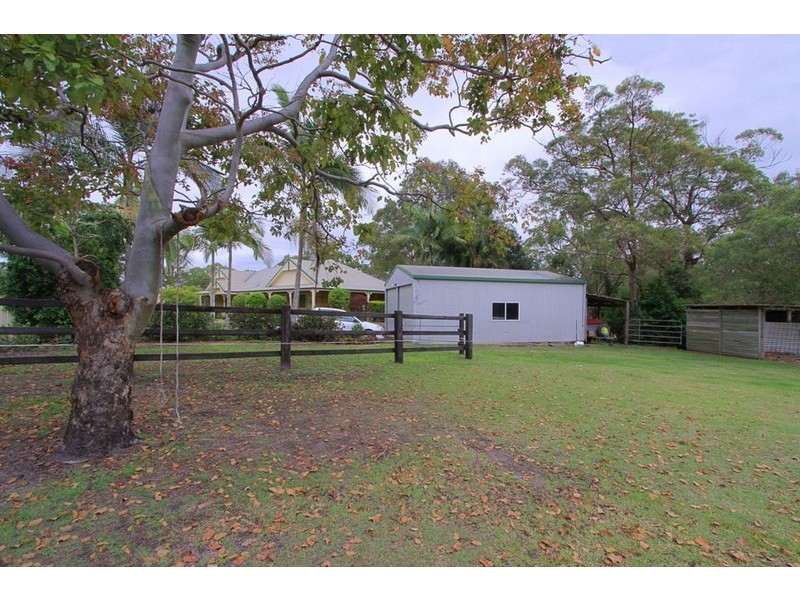 70 Cummins Road, Branyan QLD 4670