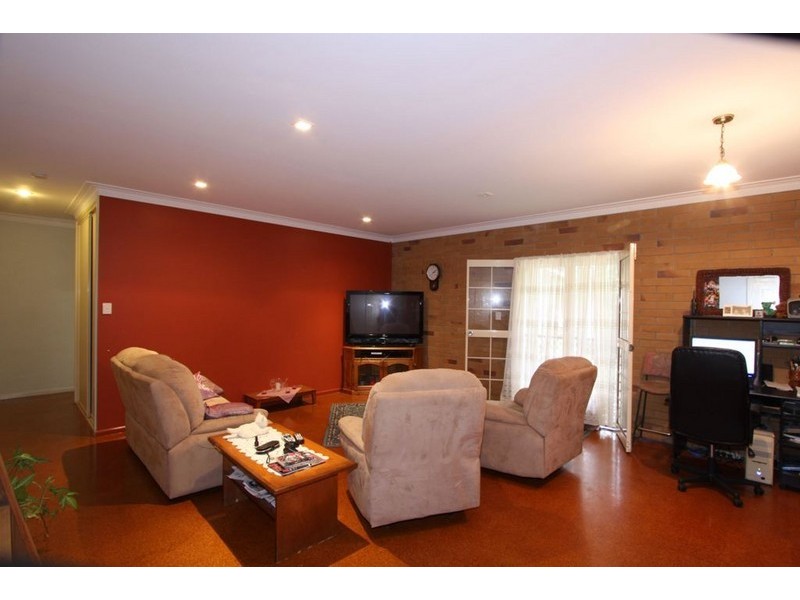 70 Cummins Road, Branyan QLD 4670