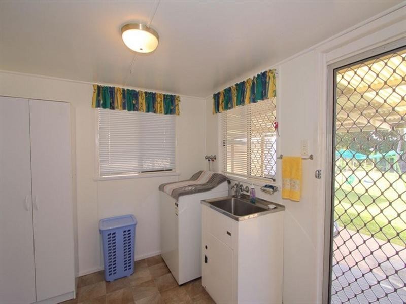 39 Dunn Road, Avenell Heights QLD 4670