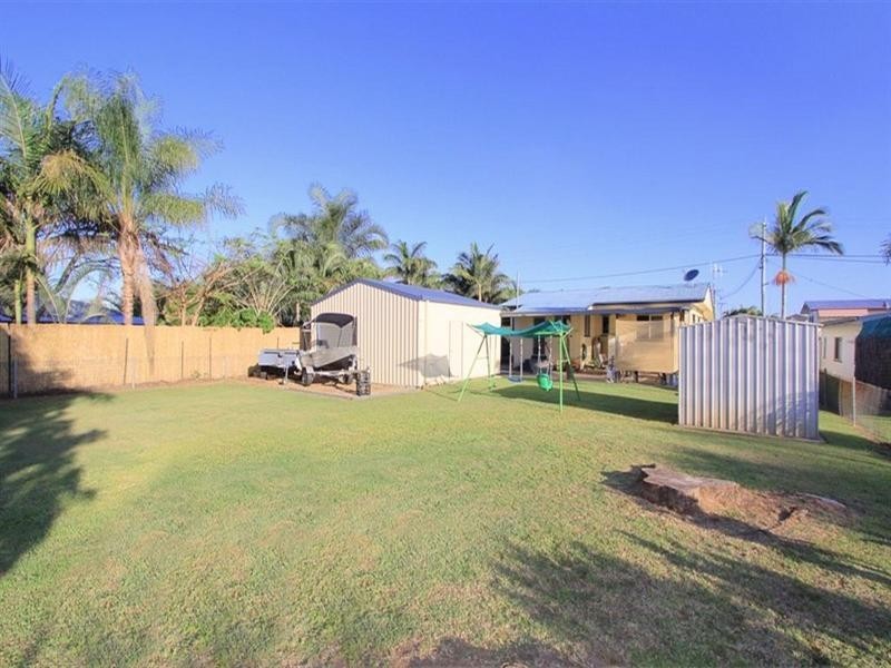 39 Dunn Road, Avenell Heights QLD 4670