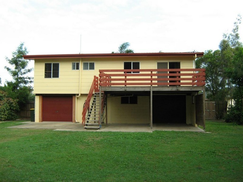 2 Grace Street, Avoca QLD 4670