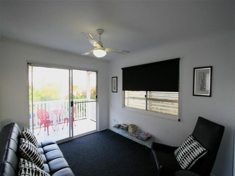 56 Welch Street, Elliott Heads QLD 4670