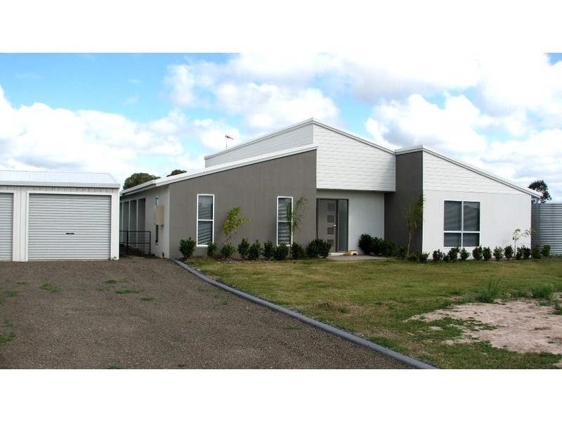 14 Rokeby Court, Branyan QLD 4670