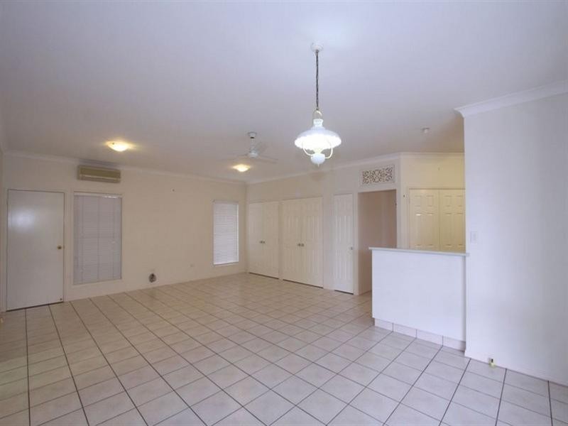 50 Brady Street, Avenell Heights QLD 4670