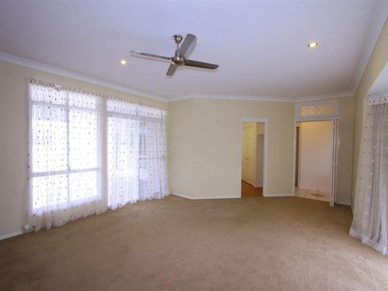 50 Brady Street, Avenell Heights QLD 4670