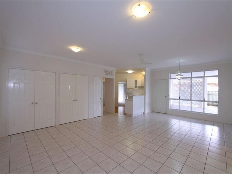 50 Brady Street, Avenell Heights QLD 4670