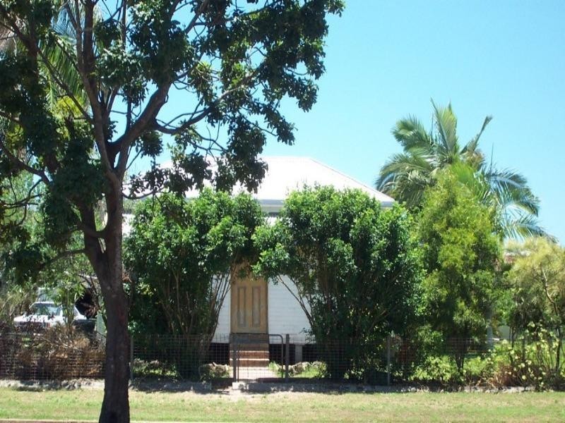 11 Fe Walker Street, Bundaberg QLD 4670