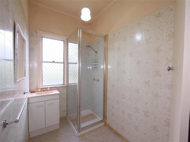 17 Lloyd Street, Walkervale QLD 4670