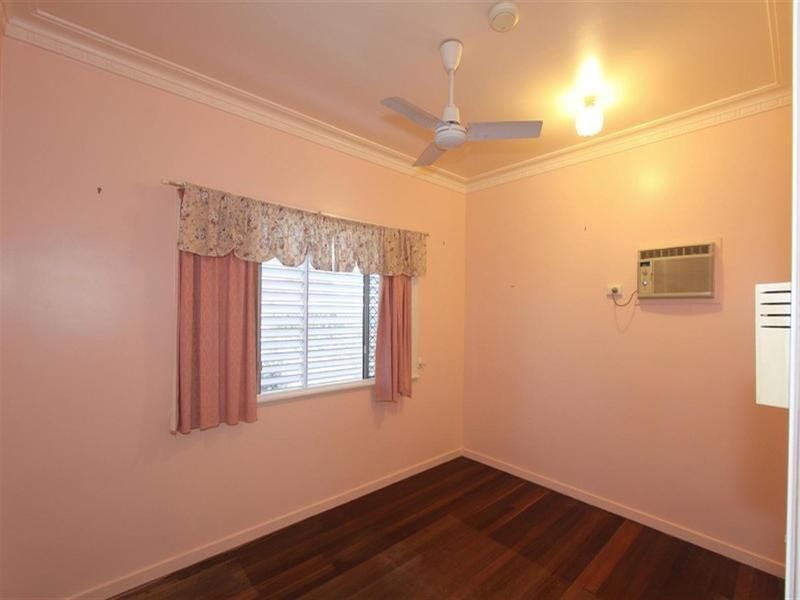 17 Lloyd Street, Walkervale QLD 4670