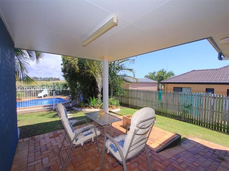 229 Barolin Esplanade, Coral Cove QLD 4670