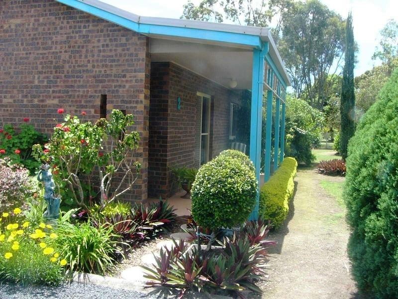 2 Park Estate Drive, Branyan QLD 4670