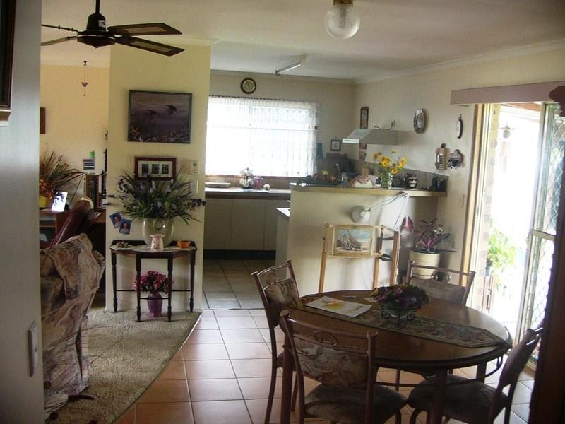 2 Park Estate Drive, Branyan QLD 4670