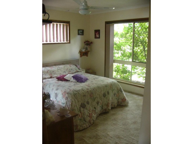 2 Park Estate Drive, Branyan QLD 4670