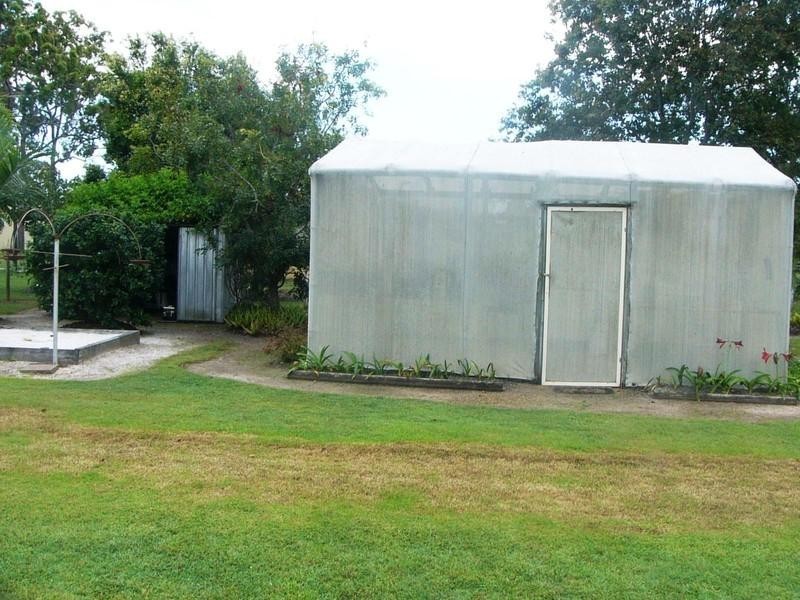 2 Park Estate Drive, Branyan QLD 4670