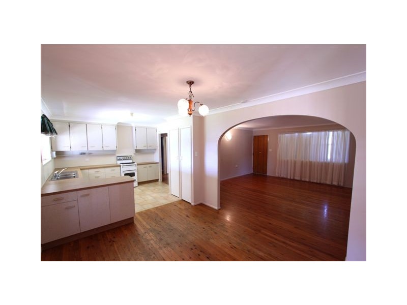 7 Lucas Street, Kepnock QLD 4670