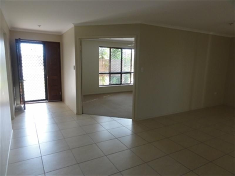 3 Voss Court, Millbank QLD 4670
