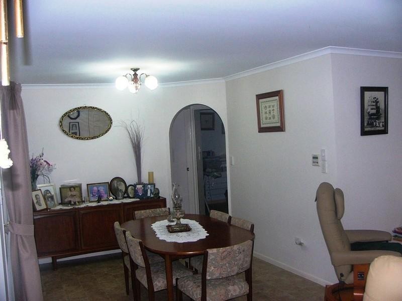 25 Acacia Street, Moore Park Beach QLD 4670