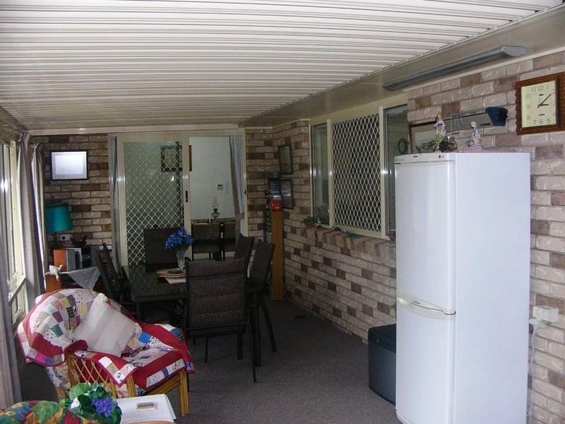 25 Acacia Street, Moore Park Beach QLD 4670