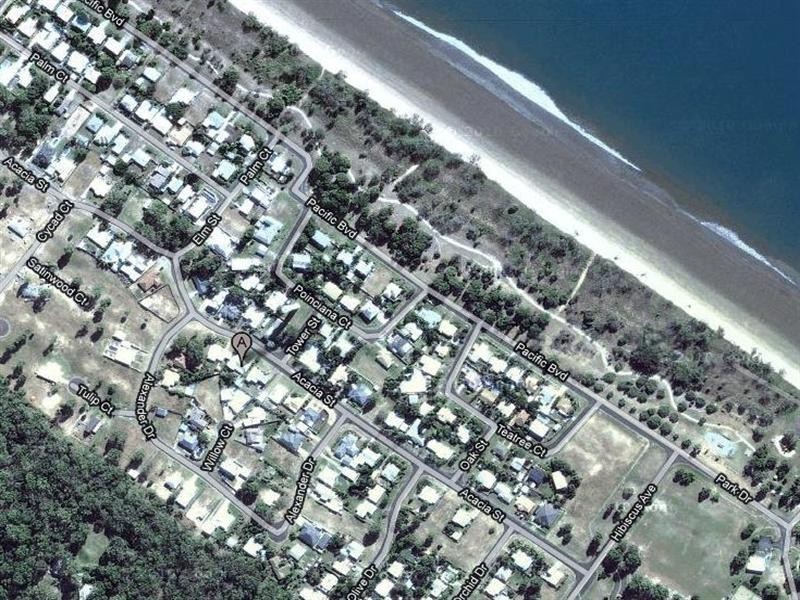 25 Acacia Street, Moore Park Beach QLD 4670