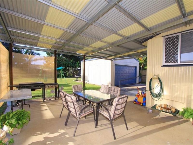 39 Dunn Road, Avenell Heights QLD 4670