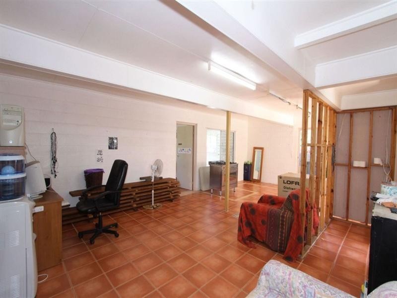 10 Eriksen Street, Svensson Heights QLD 4670