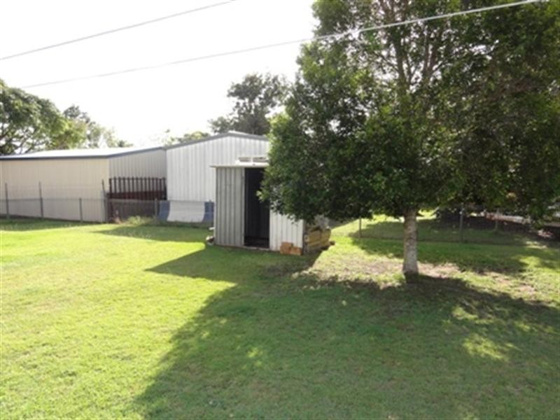 12 Mott Street, Avoca QLD 4670