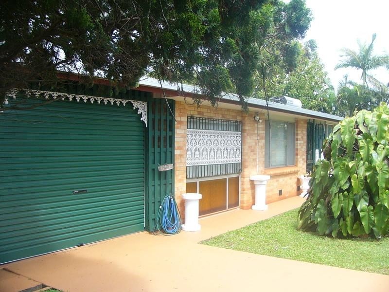 527 Gin Gin Road, Oakwood QLD 4670