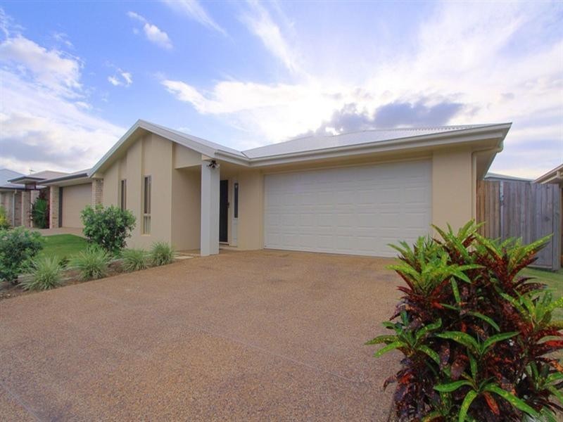 21 Green Avenue, Branyan QLD 4670