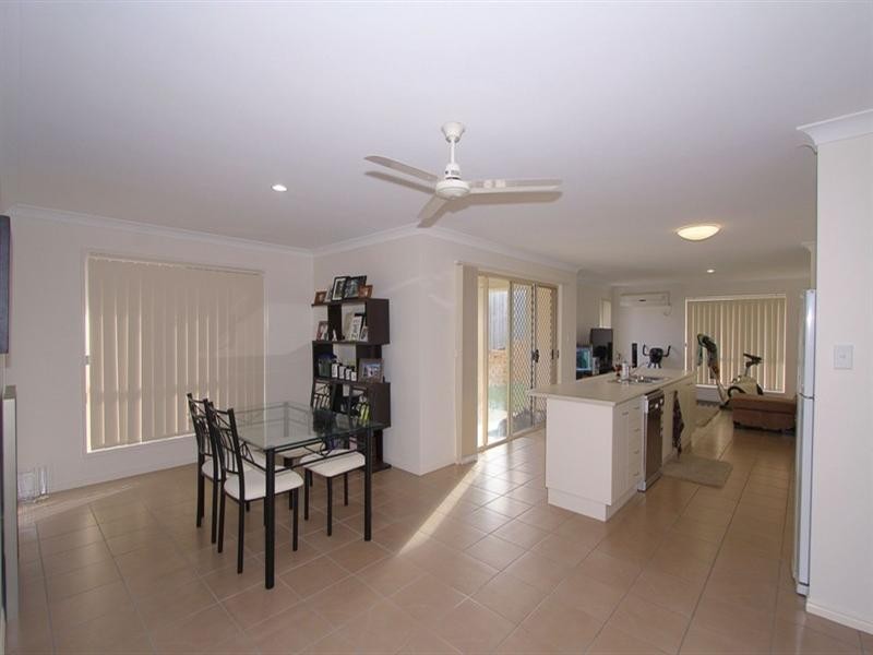 21 Green Avenue, Branyan QLD 4670