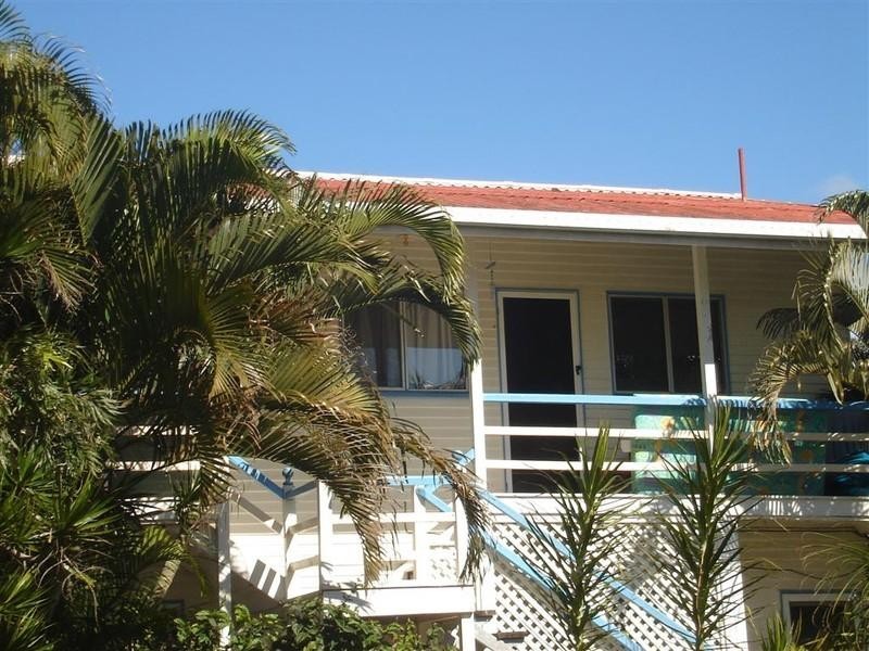 2/31 Zunker Street, Burnett Heads QLD 4670