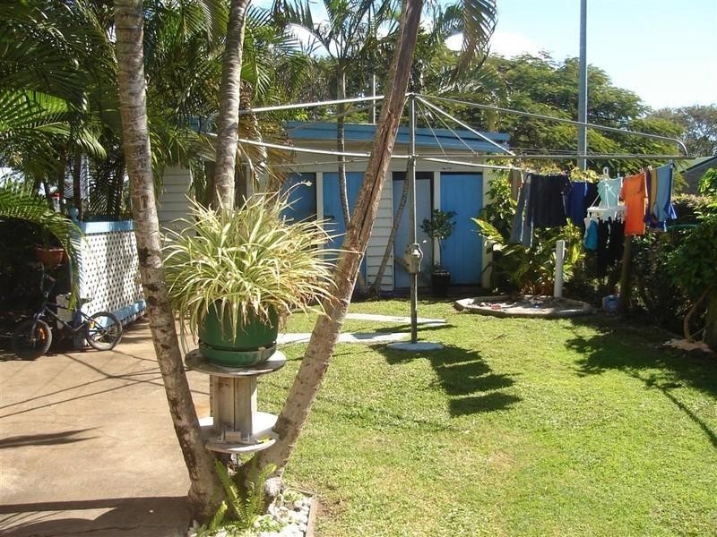 2/31 Zunker Street, Burnett Heads QLD 4670