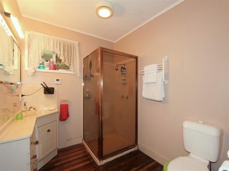 14 Wilson Street, Kepnock QLD 4670