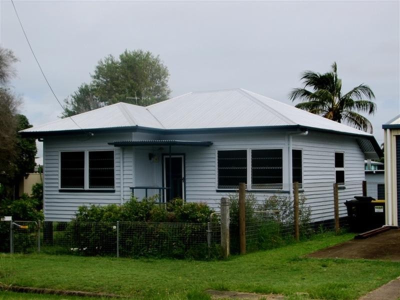 3 Lamb Street, Walkervale QLD 4670