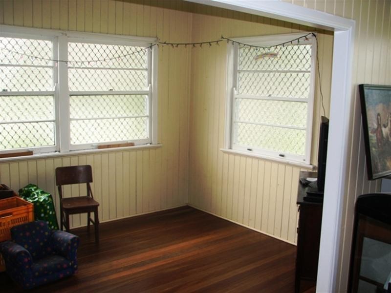 3 Lamb Street, Walkervale QLD 4670