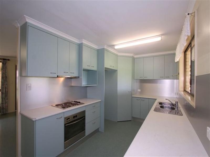 26 Cortes Drive, Thabeban QLD 4670