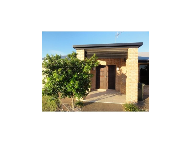 4 Slalom Crescent, Branyan QLD 4670