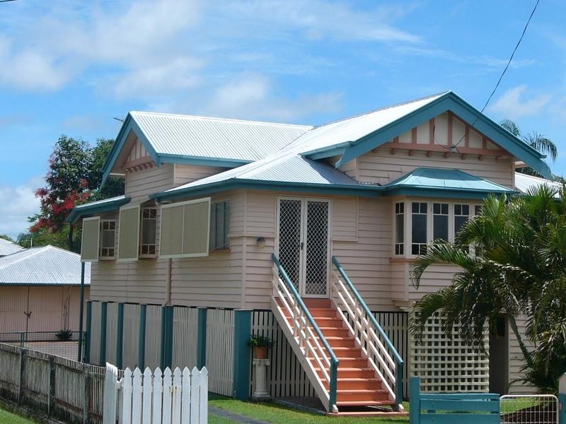 101 Lamb Street, Walkervale QLD 4670