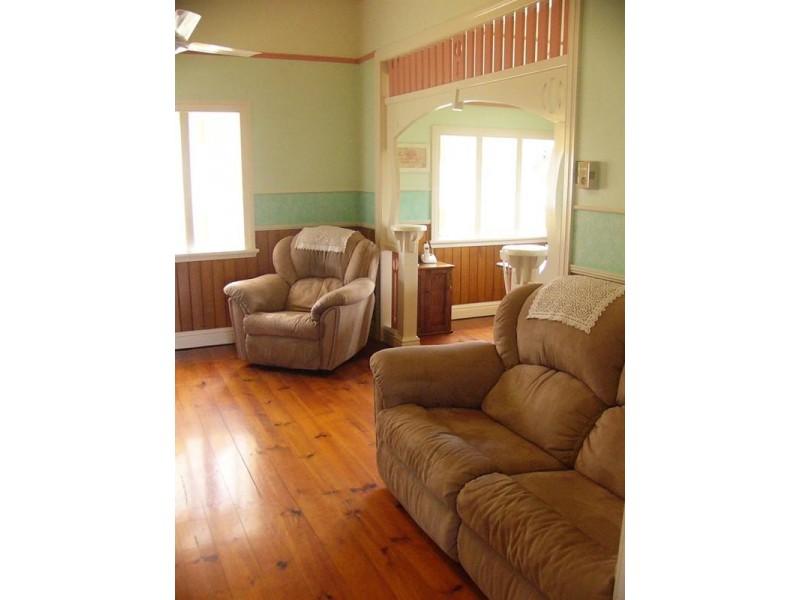 101 Lamb Street, Walkervale QLD 4670