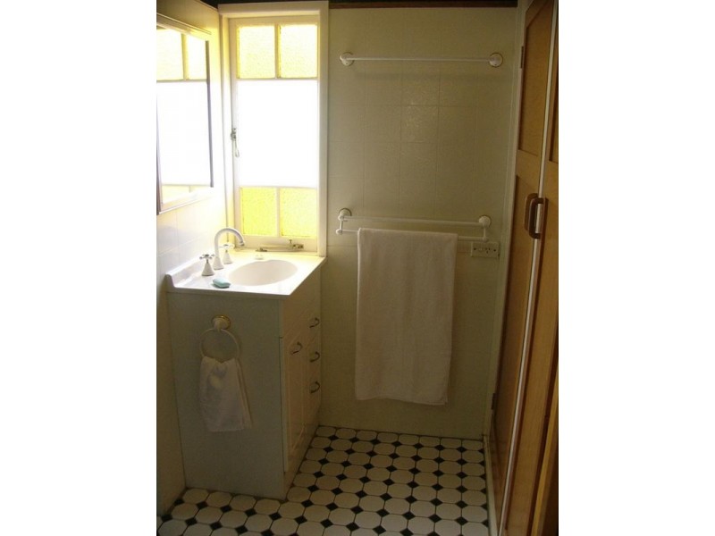 101 Lamb Street, Walkervale QLD 4670