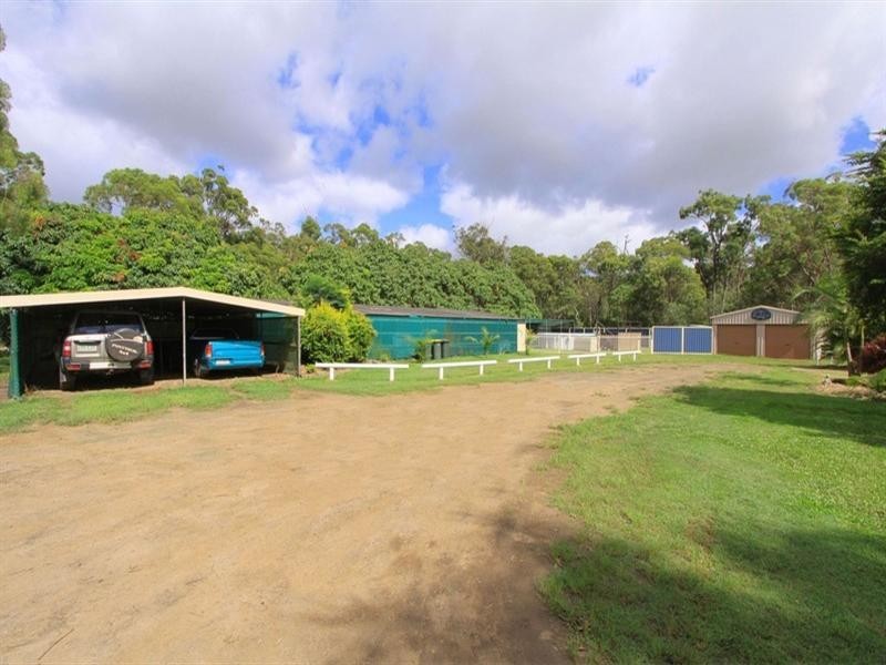 28 Clayton Siding Road, Alloway QLD 4670