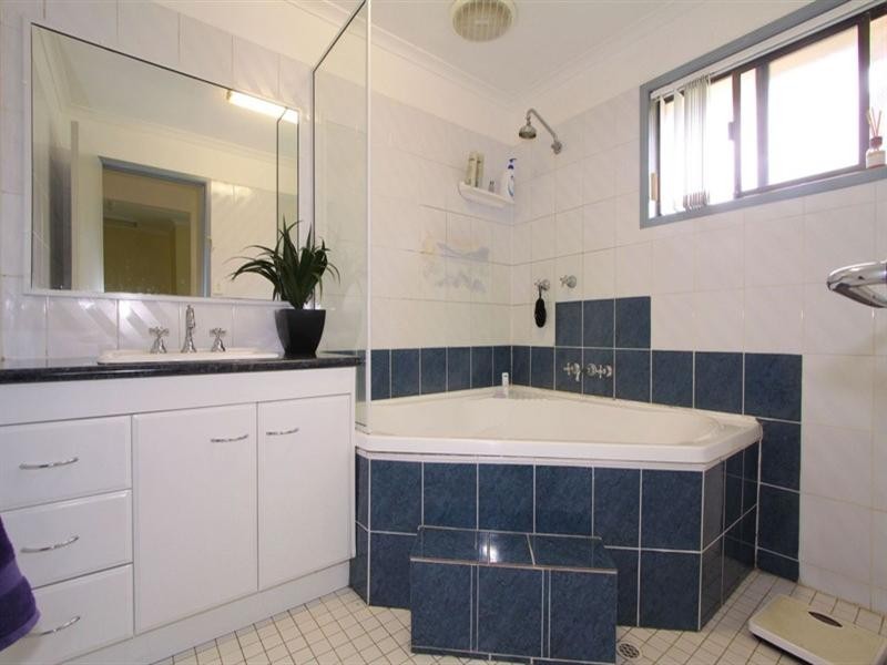 28 Clayton Siding Road, Alloway QLD 4670